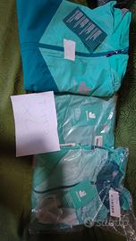 completo giacca e maglietta deliveroo XL