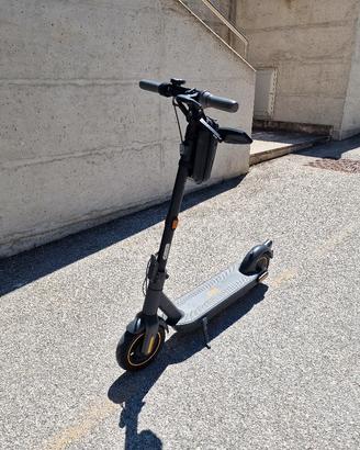 Monopattino Elettrico Segmay Ninebot Max 65km