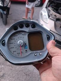 CONTACHILOMETRI VESPA GTS 250 2007