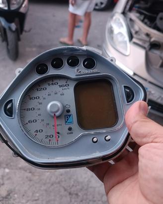 CONTACHILOMETRI VESPA GTS 250 2007