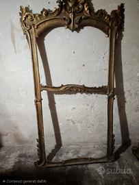 Cornice  antica del 900 più scrittoio