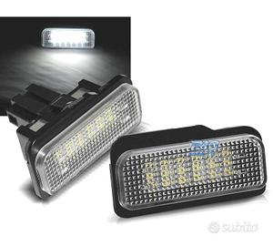 LUCI TARGA A LED MERCEDES W211 W219 R171 W203 KOMB