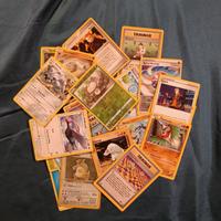 Lotto 30 Carte Pokémon Inglesi + Kangaskhan Holo 