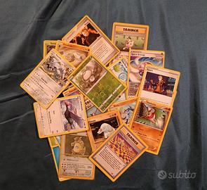 Lotto 30 Carte Pokémon Inglesi + Kangaskhan Holo 