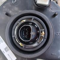 fari anteriori marca jeep cherokee