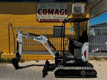 MINIESCAVATORE BOBCAT E20Z CARRO VARIABILE 2020