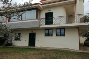 villetta bifamiliare 