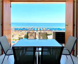 Fronte mare 2 camere stupenda-terrazza