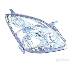 FANALE DESTRO PER TOYOTA COROLLA VERSO 02-04
