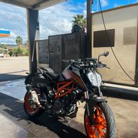 KTM duke 125 2021