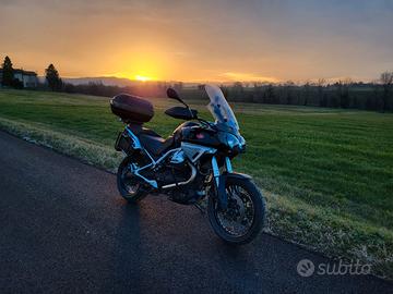 Moto Guzzi Stelvio 1200