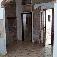 Per trasfertisti casa singola arredata