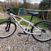 Bici MTB Rockrider ST100 24’