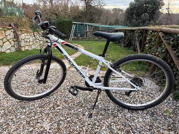 Bici MTB Rockrider ST100 24’