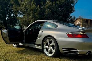 Porsche 996 Turbo coupe cambio Manuale