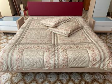 LETTO MATRIMONIALE TESTATA PELLE ROSSA