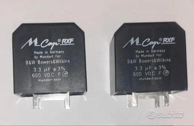 Coppia nuova di Mundorf M Cap RXF da 3,3uF 600V 