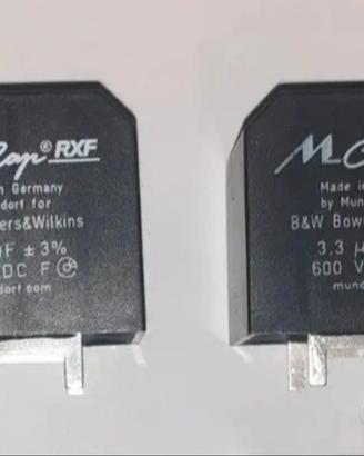 Coppia nuova di Mundorf M Cap RXF da 3,3uF 600V 