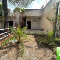 Indipendente Con Giardini e Terrazzo Palizzi