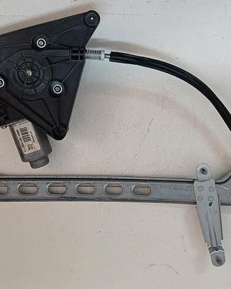 698100h041 Macchinetta alzavetro Ant.Dx Aygo