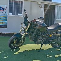 DUCATI MONSTER NAKED