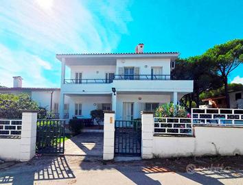Appartamento di 70 m² con 3 locali a Posada