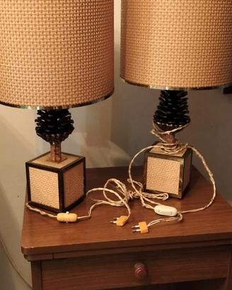 Due lampade abat jour Bergere bronzo e midollino