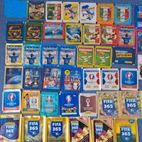 LOTTO 43 BUSTINE FIGURINE CALCIATORI DIFFERENTI