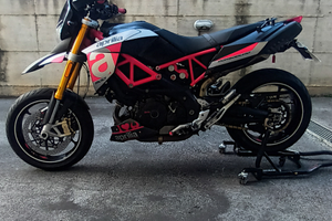 Aprilia Dorsoduro 900