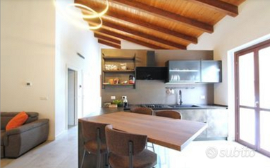 Casa indipendente polimer