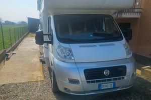 Adria coral 690dk