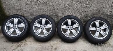 4 Cerchi 16" 5 fori distanza PCD 105 con pneum