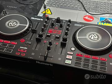 Numark Mixtrack Pro FX