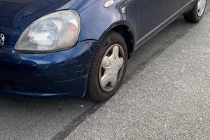 Toyota yaris prima serie