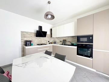 4 LOCALI A CARIGNANO