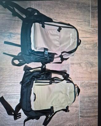 2 zaini montagna Champion 23 litri
