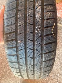 Gomme anti neve