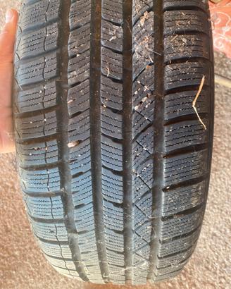 Gomme anti neve