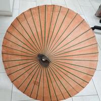 antico ombrello giapponese para sole in bambù