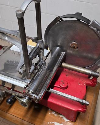 Affettatrice a volano Zenith Milano d'epoca