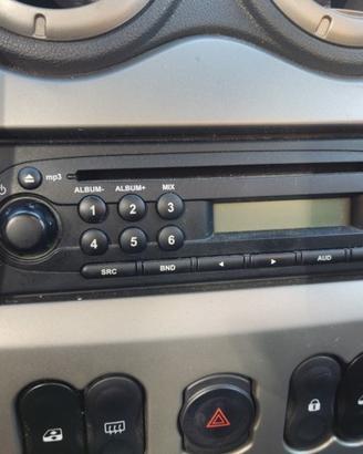 Autoradio DACIA SANDERO del 2012