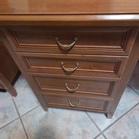 cassettiera in Legno.