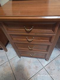 cassettiera in Legno.