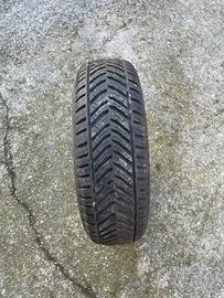 Gomme auto