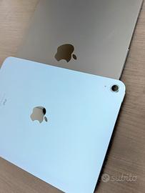 MacBook Air + iPad Apple