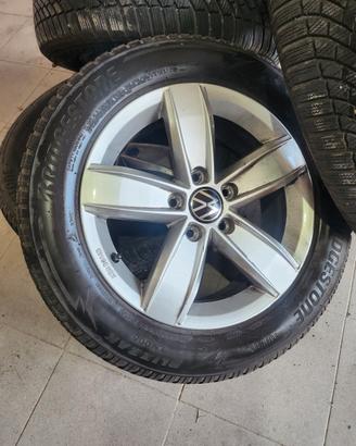 4 cerchi in lega Volkswagen T-Roc e gomme termiche
