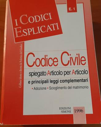 Libro di CODICE CIVILE ESPLICATO Edizione Simone