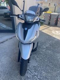 Piaggio Beverly 300 - 2021