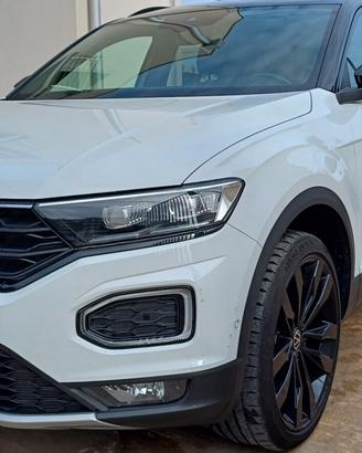 Volkswagen T-Roc 1.6 Advanced Sport Night Edition