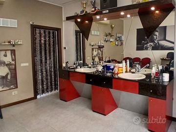 Arredo negozio parrucchiere uomo